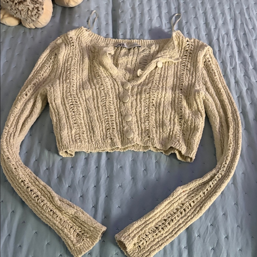 Zara Cream Knit Cropped Sweater